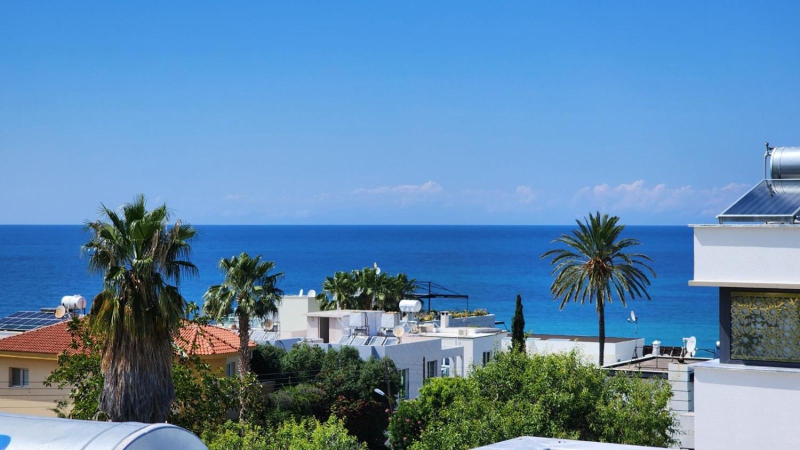 Sea View Apartment Kyrenia Кирения Экстерьер фото